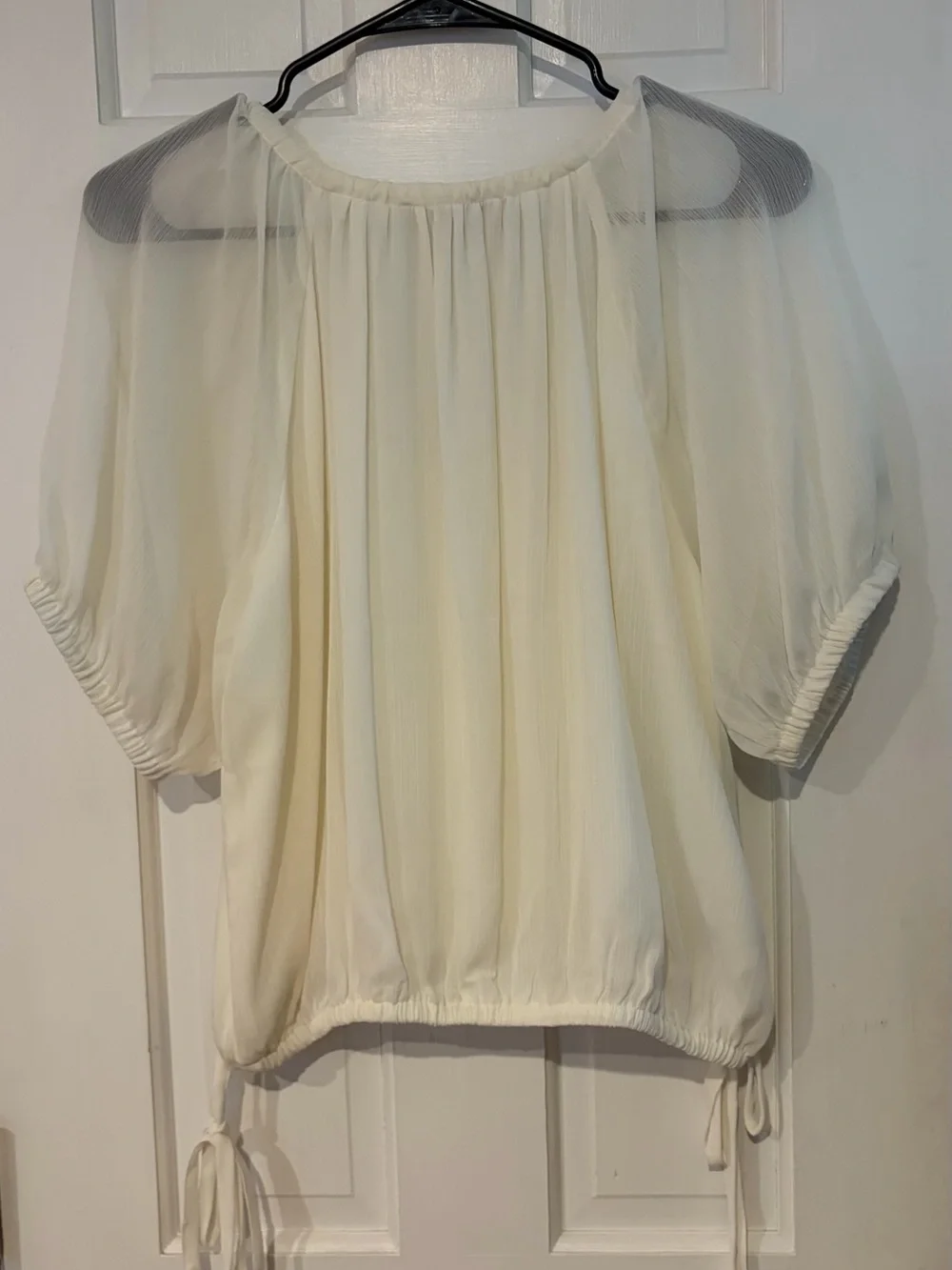 LOFT Cream Sheer Peasant Blouse Puff Sleeve Tie Hem Size Small NWT
